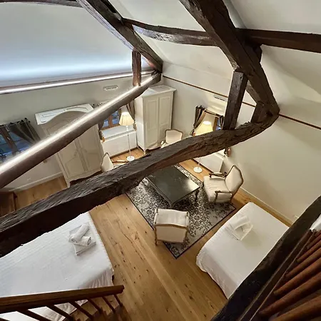 Chateau De La Rive - Des Coteaux - Duplex 6 Personnes 3* Cruet